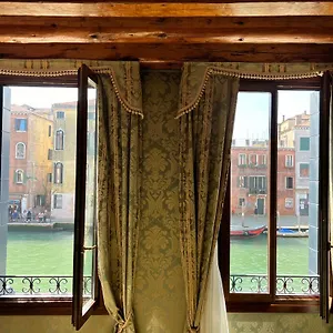 Ca' Dogaressa Otel Venedik